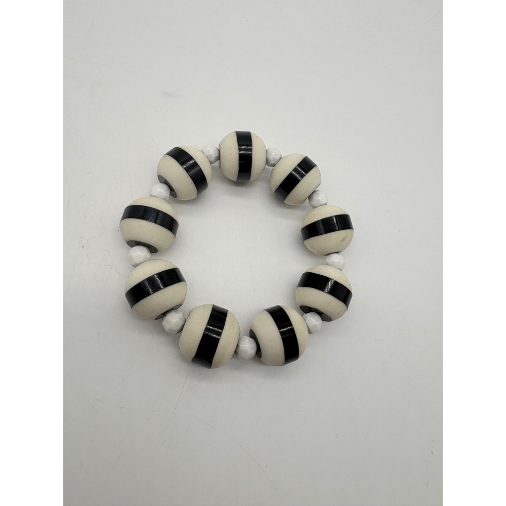 Vintage‎ Style Black and Cream Striped Large Bead Stretch Bracelet